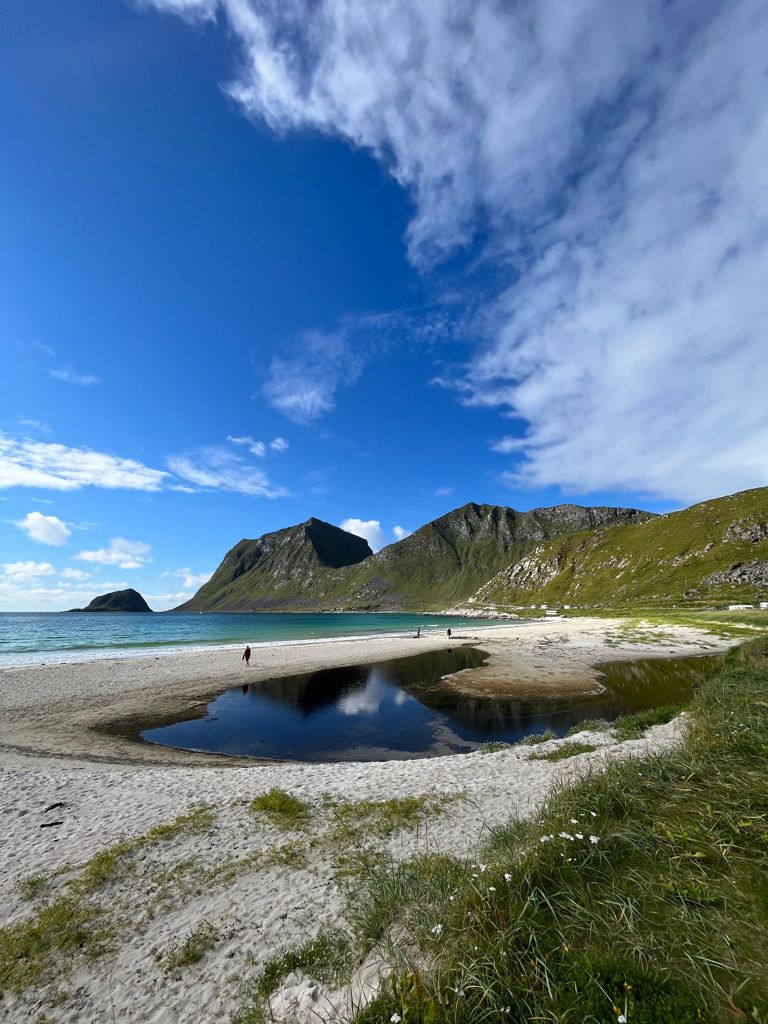 Plage de Vik aux Lofoten