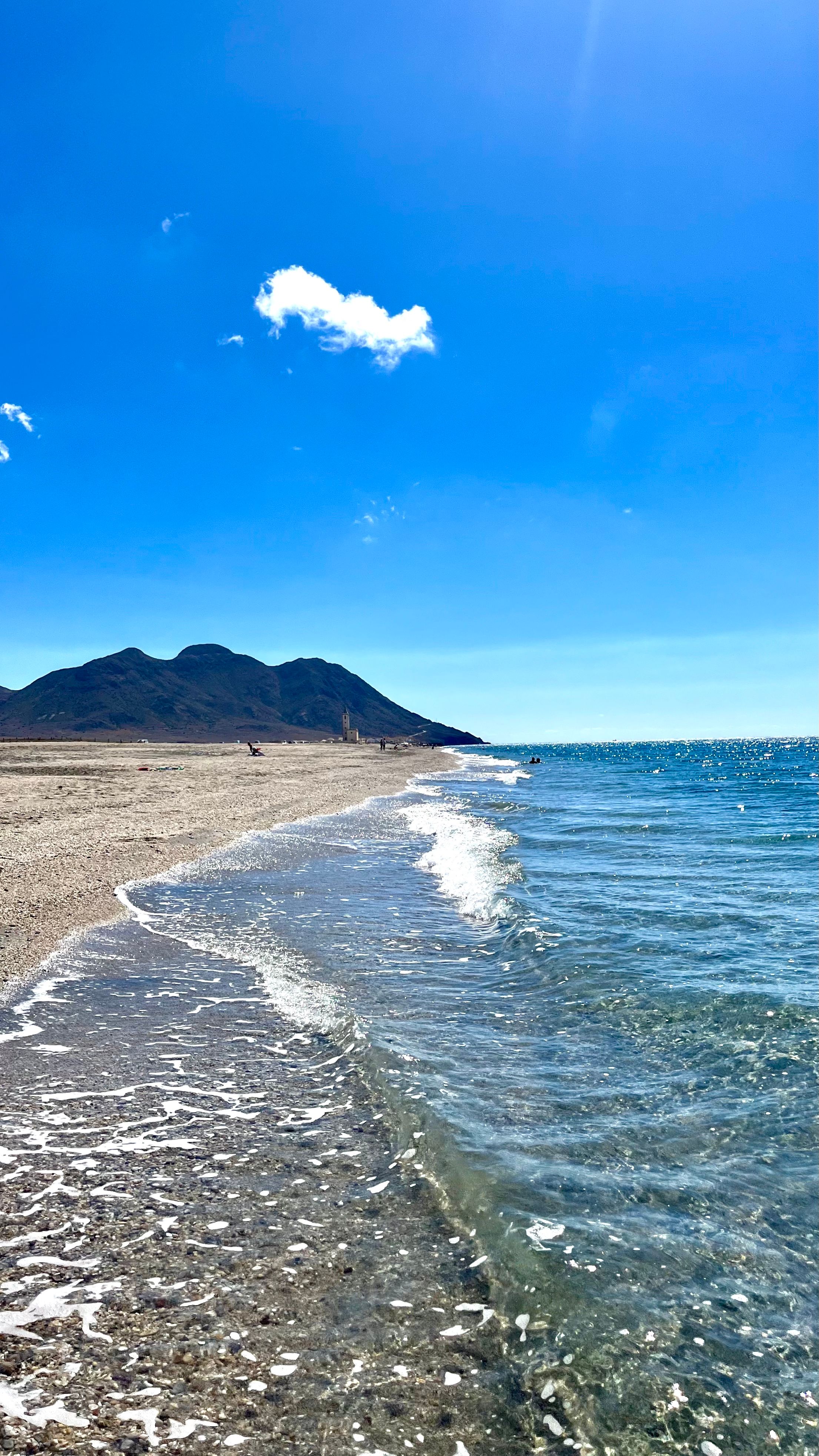 Plage de la Fabriquilla à Cabo de Gata en Andalousie