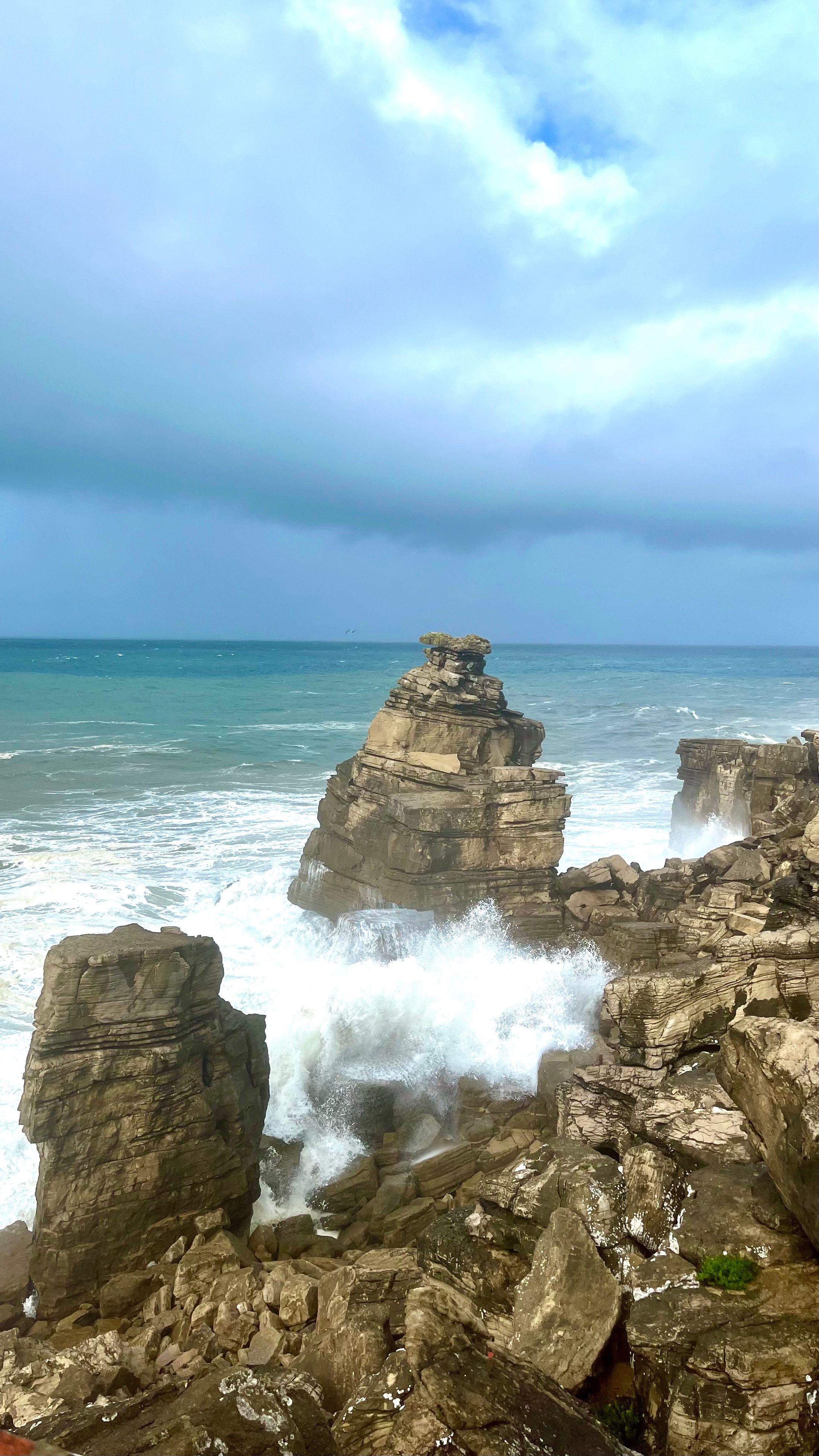 Un moment de tempête dans la ville de Peniche au Portugal