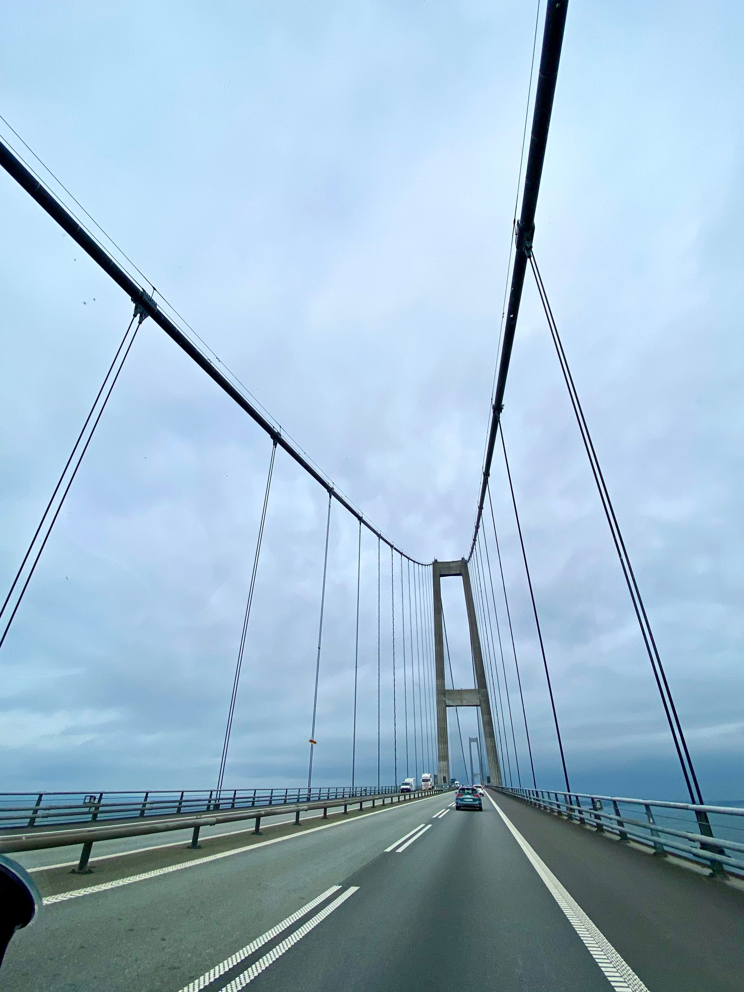 Pont au Danemark reliant deux îles importantes du pays