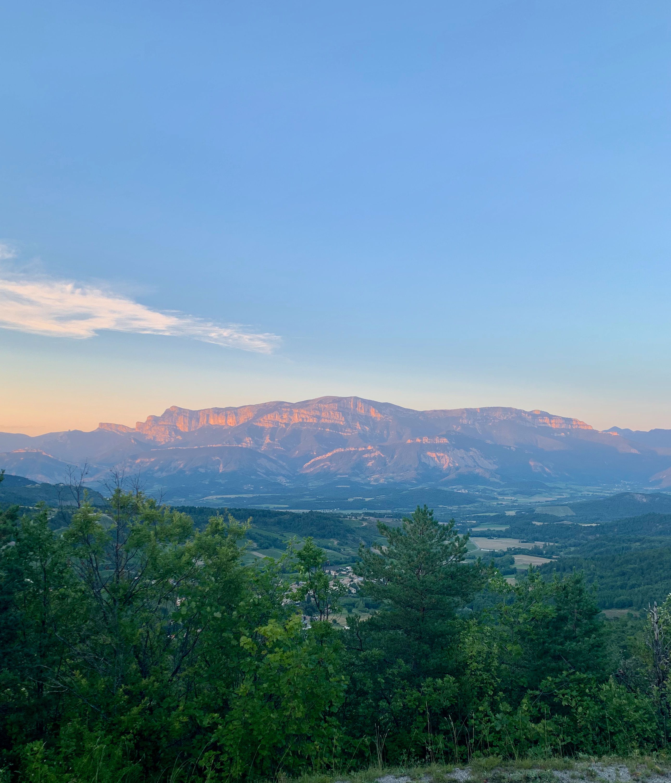 Vue sur le Vercors au coucher du soleil