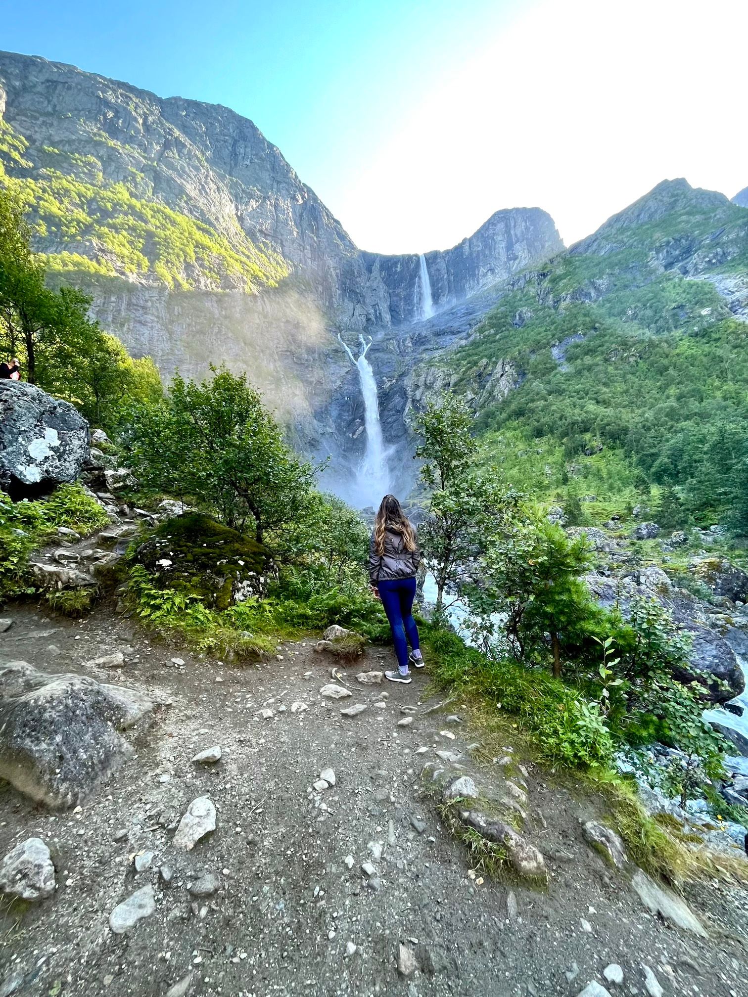 Point de vue de la cascade de Mardalsfossen en Norvège